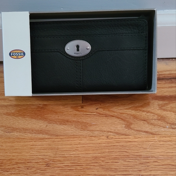 Fossil Black Leather Wallet - Picture 1 of 5